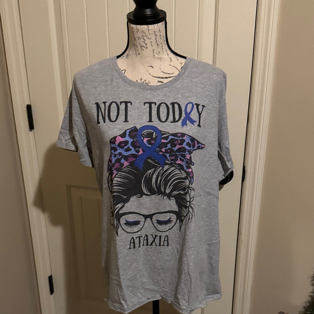 Gray 'Not Today' Graphic Women's Tee